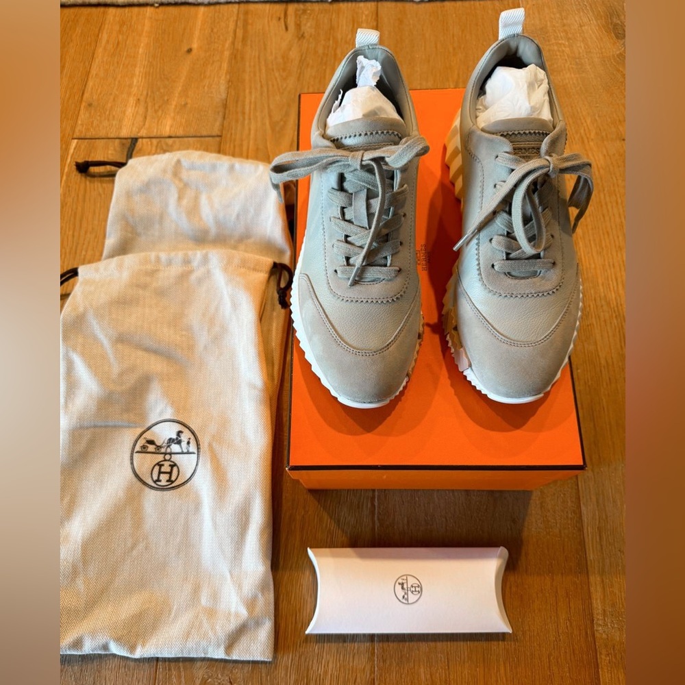 100% Authentic NEW Hermes Bouncing Sneakers